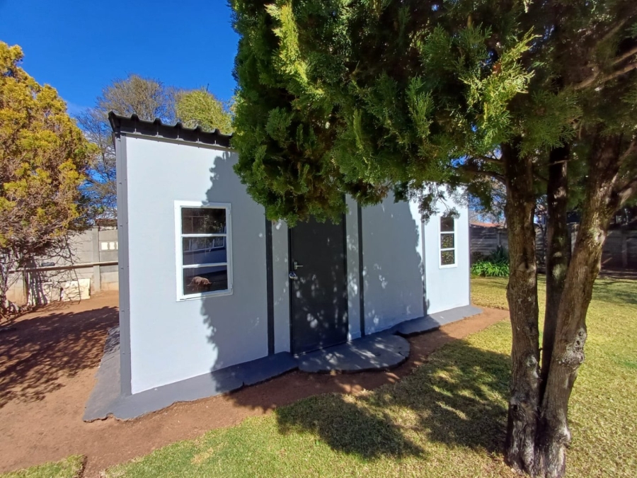 3 Bedroom Property for Sale in Roosheuwel North West